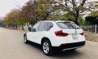 BMW X1 2011 - Bán xe BMW X1 đời 2011, màu trắng