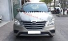 Toyota Innova 2.0 E 2015 - Cần bán Toyota Innova 2.0 E đời 2015, màu vàng chính chủ, giá 615tr