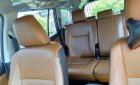 Toyota Innova 2017 - Cần bán gấp Toyota Innova sản xuất 2017, màu nâu