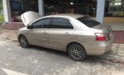 Toyota Vios E 2013 - Bán Toyota Vios E xe lướt mới 99.9%, năm sản xuất 2013, màu vàng