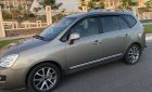 Kia Carens 2014 - Nhà cần bán Kia Carens 2014, màu vàng cát, số tự động, máy xăng