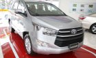 Toyota Innova 2.0E  2018 - Bán Toyota Innova 2.0E năm sản xuất 2018, màu bạc