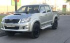 Toyota Hilux 2011 - Bán Toyota Hilux năm sản xuất 2011, màu bạc, xe nhập 
