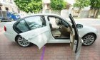 BMW 3 Series 320i 2010 - Cần bán BMW 3 Series 320i năm 2010, màu trắng, nhập khẩu