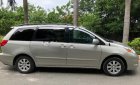 Toyota Sienna LE 2007 - Cần bán gấp Toyota Sienna LE đời 2007, màu bạc, nhập khẩu còn mới