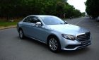 Mercedes-Benz E class 2017 - Cần bán xe Mercedes sản xuất 2017, màu bạc