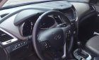 Hyundai Santa Fe 2.2 4WD 2017 - Bán ô tô Hyundai Santa Fe 2.2 4WD đời 2017, màu đen