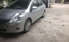 Toyota Vios 2011 - Cần bán gấp Toyota Vios 2011, màu bạc như mới, giá 369tr