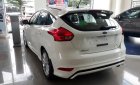 Ford Focus Sport 1.5L 2018 - Bán Ford Focus 2018, giá mang tính chất tham khảo, liên hệ để có giá tốt nhất, xe đủ màu giao ngay