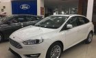 Ford Focus    2018 - Bán Ford Focus đời 2018, màu trắng giá cạnh tranh