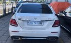 Mercedes-Benz E class C200 2017 - Bán Mercedes E300 SX 2017 ĐK 2018, chạy 2.231km trắng nâu