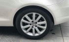 Volkswagen Eos 2.0 2006 - Cần bán xe Volkswagen Eos 2.0 đăng ký 2010, màu trắng, giá 520tr