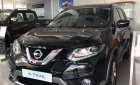 Nissan X trail  2.0 SL  2018 - Bán Nissan X trail năm 2018 màu đen, giá 900 triệu