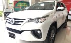 Toyota Fortuner 2.4G MT 2018 - Cần bán rất gấp xe Toyota Fortuner 2.4G MT sản xuất 2018, màu bạc