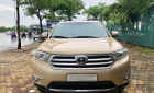 Toyota Highlander LE 2011 - Bán xe Toyota Highlander năm 2011 màu vàng cát, 1 tỷ 179 triệu, xe nhập khẩu