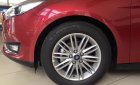 Ford Focus Titanium 2018 - Bán Focus Titanium cao cấp mới hoàn toàn màu đỏ, trắng, nâu hổ phách, xanh dương, giao tại Yên Bái LH: 0941.921.742