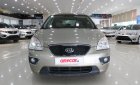 Kia Carens 2.0MT 2014 - Bán Kia Carens 2.0MT sản xuất năm 2014, màu vàng