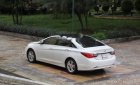 Hyundai Sonata 2011 - Cần bán Hyundai Sonata đời 2011, màu trắng