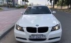 BMW 3 Series 320i 2008 - Cần bán gấp BMW 3 Series 320i đời 2008, màu trắng chính chủ