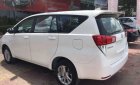 Toyota Innova 2018 - Bán ô tô Toyota Innova đời 2018, màu trắng, giá chỉ 743 triệu