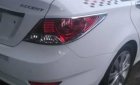 Hyundai Accent 2012 - Bán xe Hyundai Accent 2012, màu trắng  