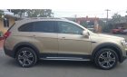 Chevrolet Captiva 2.4 LTZ REVV 2017 - Bán Chevrolet Captiva Revv 2.4 máy xăng sản xuất 2017 màu vàng, biển Hà Nội