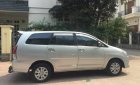 Toyota Innova 2011 - Bán Toyota Innova năm 2011, màu bạc, giá tốt