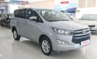 Toyota Innova 2.0MT  2016 - Bán Toyota Innova 2.0MT đời 2016, màu bạc