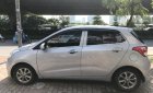 Hyundai Grand i10 2015 - Bán Hyundai Grand i10 năm 2015 màu bạc, giá 322 triệu, xe nhập