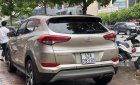 Hyundai Tucson 1.6 Tubor 2017 - Cần bán Hyundai Tucson 1.6 Tubor năm 2017, màu vàng
