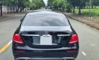 Mercedes-Benz E class  E250  2017 - Cần bán Mercedes E250 sản xuất năm 2017, màu đen như mới