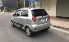 Chevrolet Spark 2011 - Cần bán xe Chevrolet Spark năm sản xuất 2011, màu bạc xe gia đình