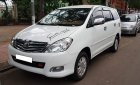 Toyota Innova G 2010 - Bán xe Toyota Innova G 2010 số sàn, màu trắng