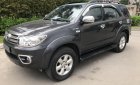 Toyota Fortuner SR5 2.7AT 2010 - Bán xe Fortuner 2010, tự động, máy xăng, hai cầu xám chì, chính chủ đi từ đầu