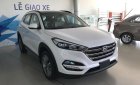 Hyundai Tucson 2.0 2018 - Hyundai Tucson 2018, có sẵn đủ màu giao ngay. Hỗ trợ vay 85% giá trị xe, hotline: 0935.90.41.41 - 0948.94.55.99