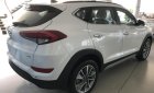 Hyundai Tucson 2.0 2018 - Hyundai Tucson 2018, có sẵn đủ màu giao ngay. Hỗ trợ vay 85% giá trị xe, hotline: 0935.90.41.41 - 0948.94.55.99