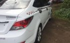 Hyundai Accent   2012 - Cần bán gấp Hyundai Accent sản xuất 2012, màu trắng, nhập khẩu số tự động