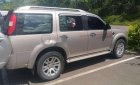 Ford Everest   Limited  2013 - Cần bán Ford Everest Limited đời 2013, màu bạc xe gia đình