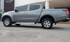 Mitsubishi Triton 2016 - Cần bán Mitsubishi Triton sản xuất năm 2016, màu xám, nhập khẩu nguyên chiếc