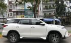 Toyota Fortuner 2017 - Bán Toyota Fortuner sản xuất 2017, màu trắng  