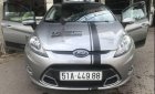 Ford Fiesta   2012 - Cần bán gấp Ford Fiesta sản xuất 2012, màu bạc chính chủ, giá tốt