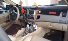 Toyota Fortuner  V 2011 - Cần bán gấp Toyota Fortuner đời 2011, màu bạc chính chủ