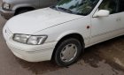 Toyota Camry   MT  1997 - Cần bán Toyota Camry MT năm 1997, màu trắng 