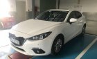 Mazda 3 2017 - Bán ô tô Mazda 3 đời 2017, màu trắng, giá chỉ 645 triệu