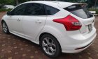 Ford Focus Sport 2.0 2015 - Cần bán xe Ford Focus Sport 2.0 năm sản xuất 2015, màu trắng, giá 595tr