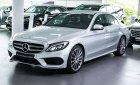 Mercedes-Benz C class 2017 - Bán Mercedes-Benz C300 AMG 2019, 19 km, chính hãng, KM tết 2020