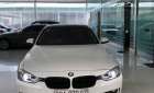 BMW 3 Series 320i 2013 - Cần bán lại xe BMW 320i sản xuất năm 2013, màu trắng, nhập khẩu nguyên chiếc, 888tr