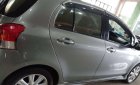 Toyota Yaris 2010 - Bán ô tô Toyota Yaris sản xuất năm 2010, màu bạc số tự động