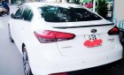 Kia Cerato 1.6AT 2016 - Bán Kia Cerato 1.6AT 2016, màu trắng số tự động