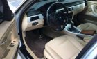 BMW 3 Series 320i 2010 - Bán BMW 3 Series 320i đời 2010, màu bạc như mới, giá chỉ 515 triệu